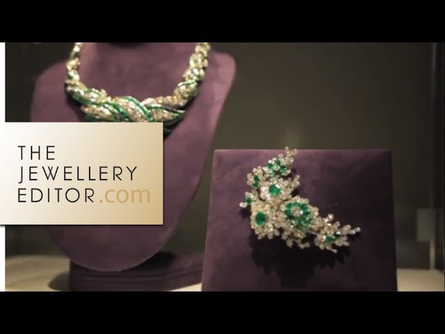 Christie’s: Elizabeth Taylor's jewellery on world tour